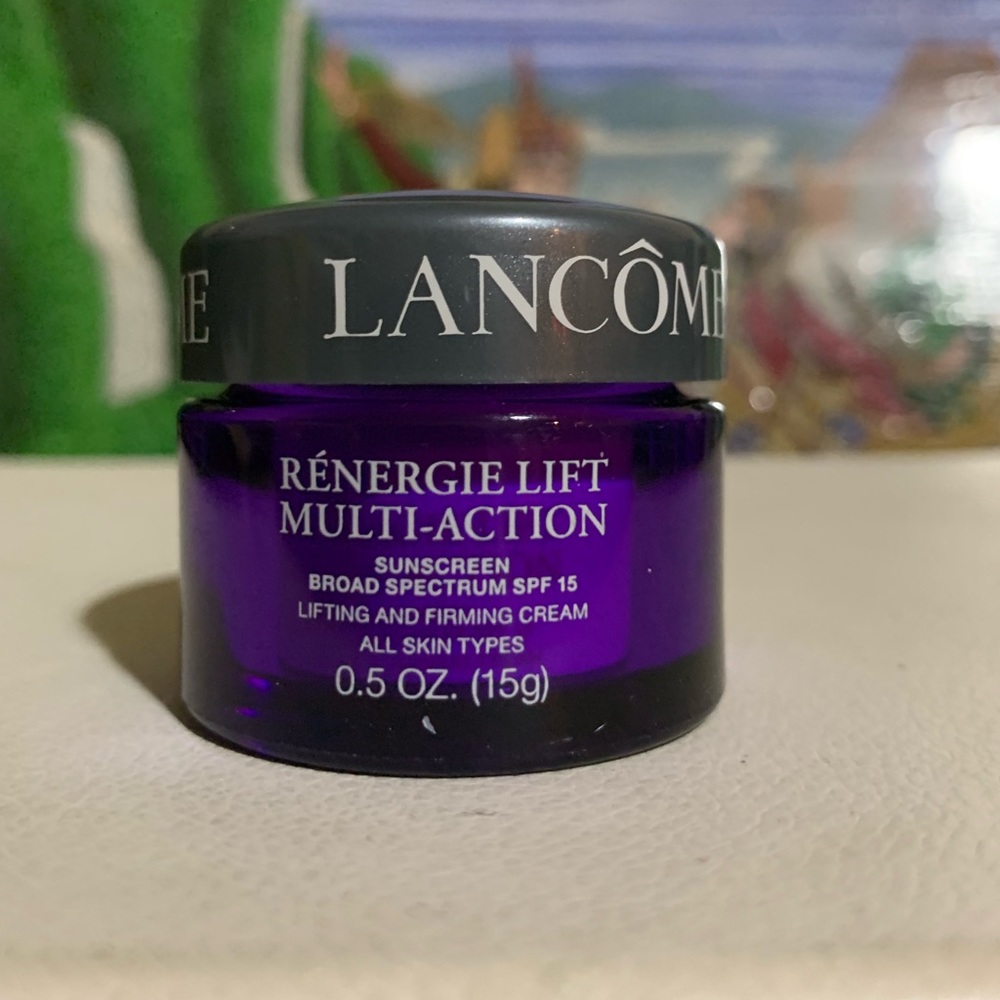 Regenergie lift multi-action Lancome sunscreen ❤️